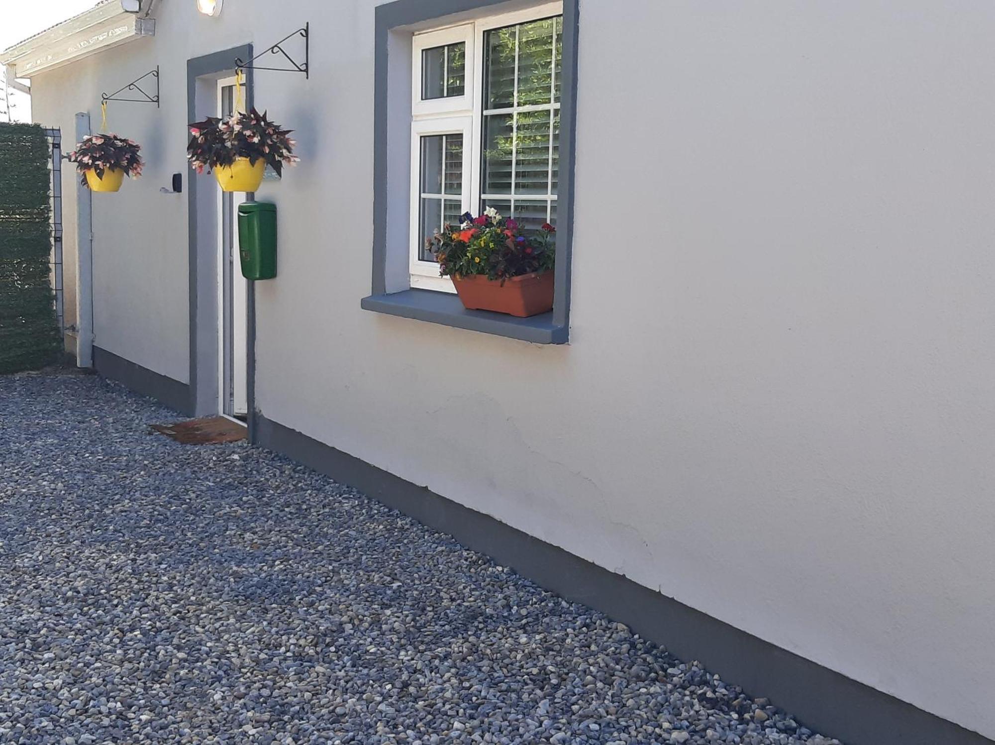 Marys Coastal Retreat * Milltown Malbay